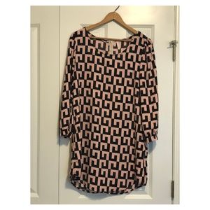 Pink & Black Long Sleeve Boutique Dress - Large